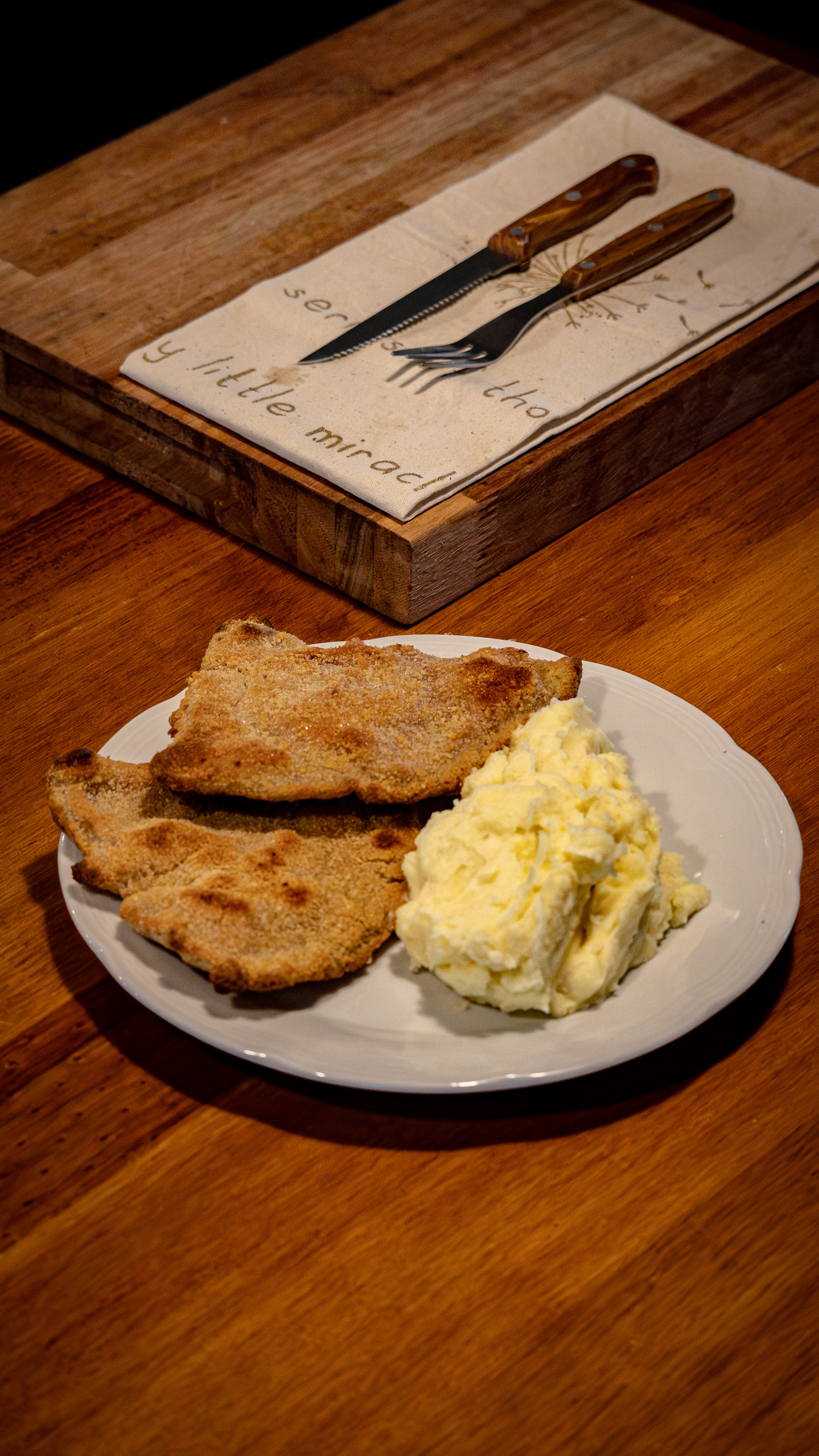Milanesa con puré - Imagen 1